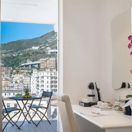 Crescent Moon 4* Σαλέρνο