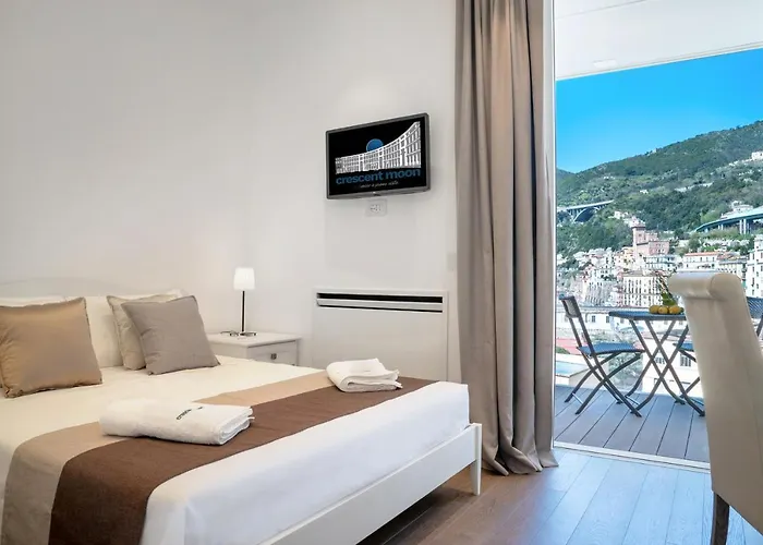 Crescent Moon Отель типа 