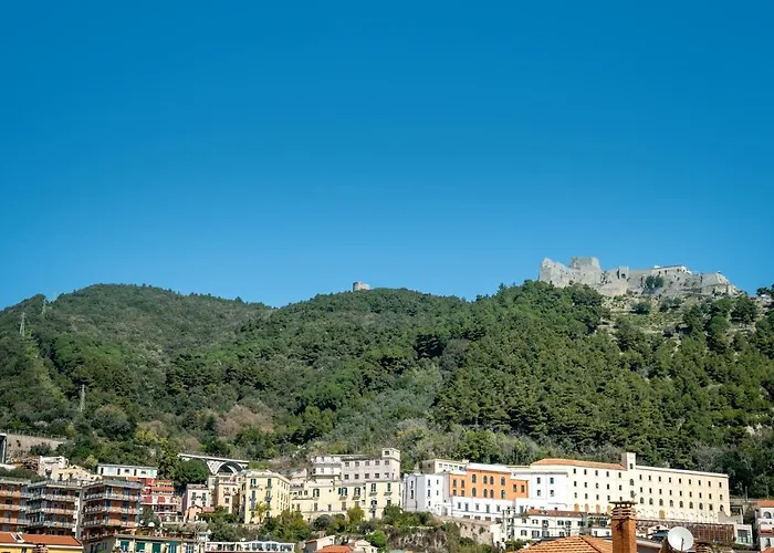 Crescent Moon Отель типа 