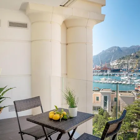 B&B Crescent Moon 4*