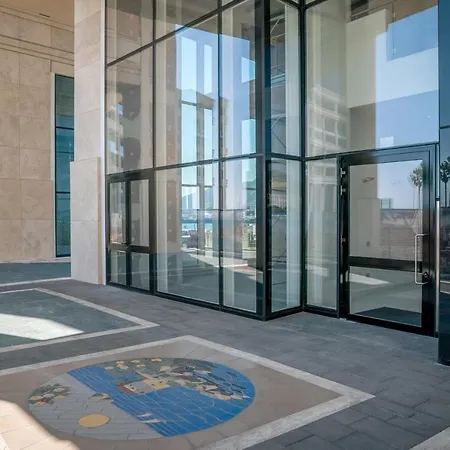 B&B Crescent Moon 4*