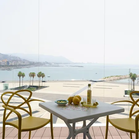 Crescent Moon * Salerno