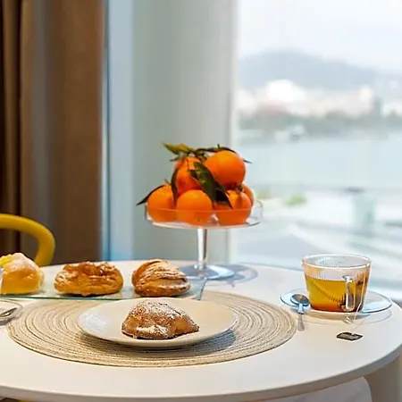 Crescent Moon Panzió 4*