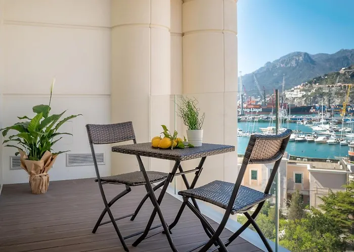 Crescent Moon Salerno