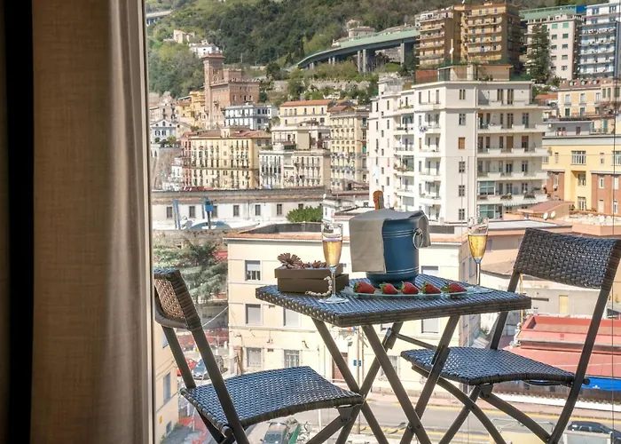 Bed & Breakfast Crescent Moon Salerno
