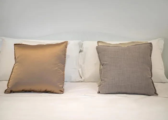 B&B Crescent Moon 4*