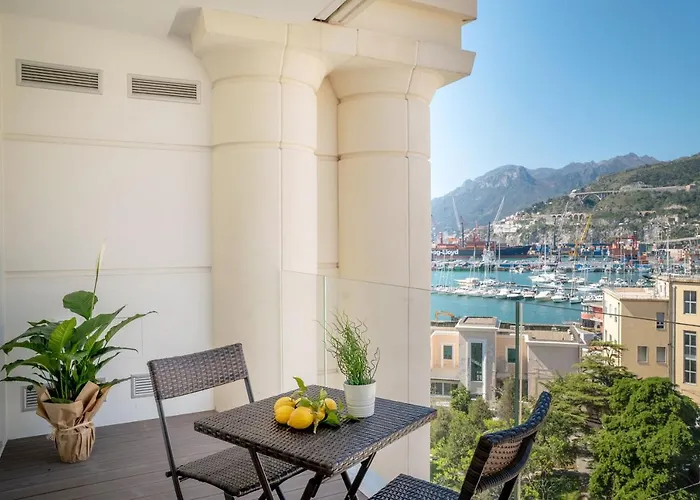 B&B Crescent Moon 4*