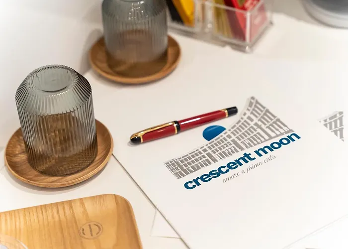 Bed & Breakfast Crescent Moon